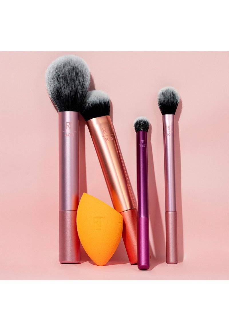Real Techniques Real Techniques EVERYDAY ESSENTIALS SET - Makeup brush set Valentinstagsangebot