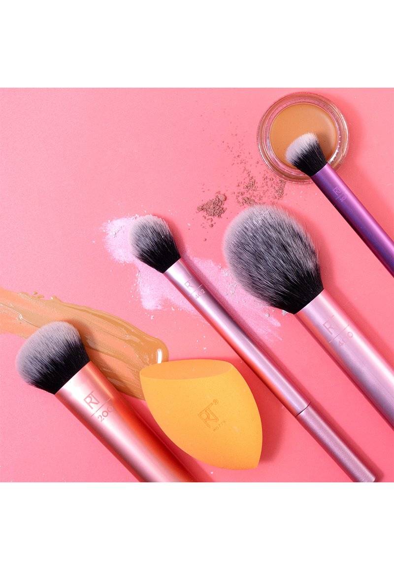 Real Techniques Real Techniques EVERYDAY ESSENTIALS SET - Makeup brush set Valentinstagsangebot