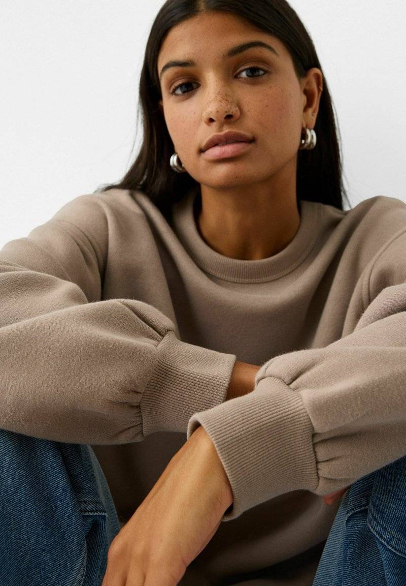 Bershka Bershka Sweatshirt - sand Super Sparpreis