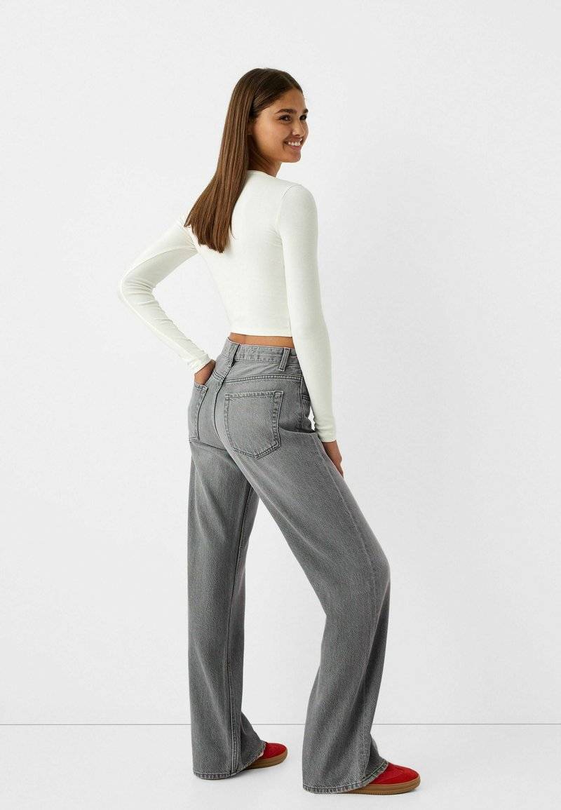 Bershka Bershka Flared Jeans - mottled dark grey JETZT KAUFEN