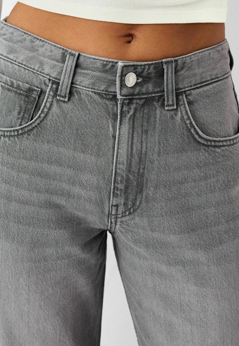 Bershka Bershka Flared Jeans - mottled dark grey JETZT KAUFEN