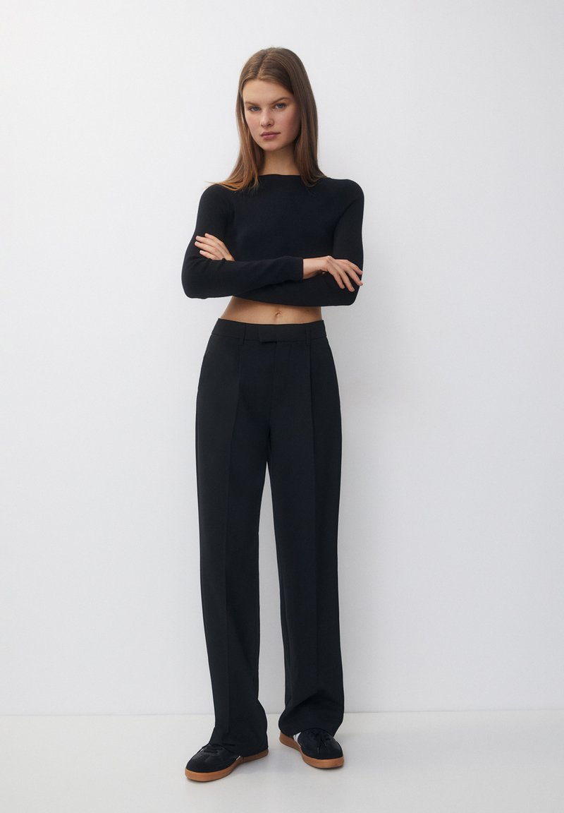 PULL&BEAR PULL&BEAR DARTED SMART - Trousers - black Bis zu 65% Rabatt