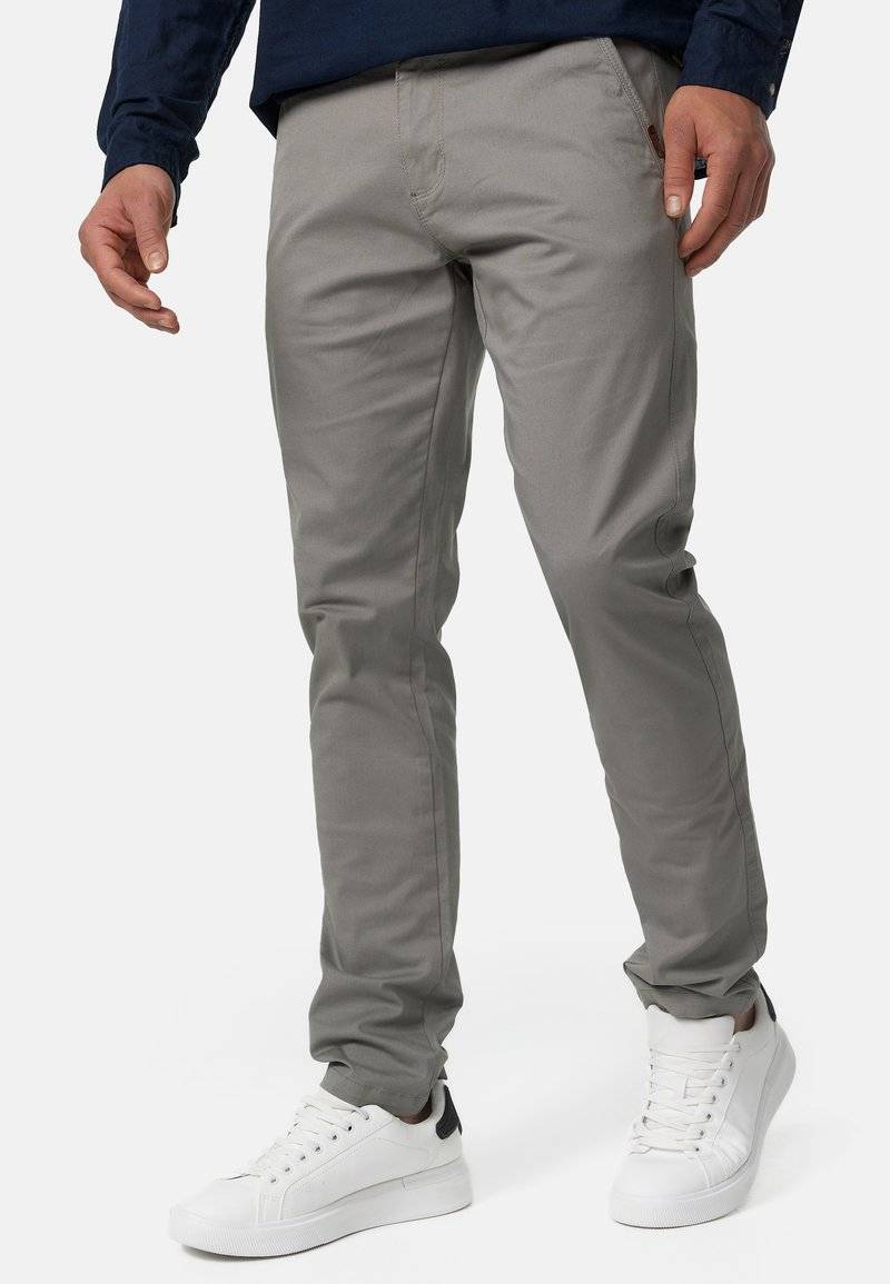 INDICODE JEANS INDICODE JEANS CHERRY - Chinos - light grey Vierteljährliche Förderung