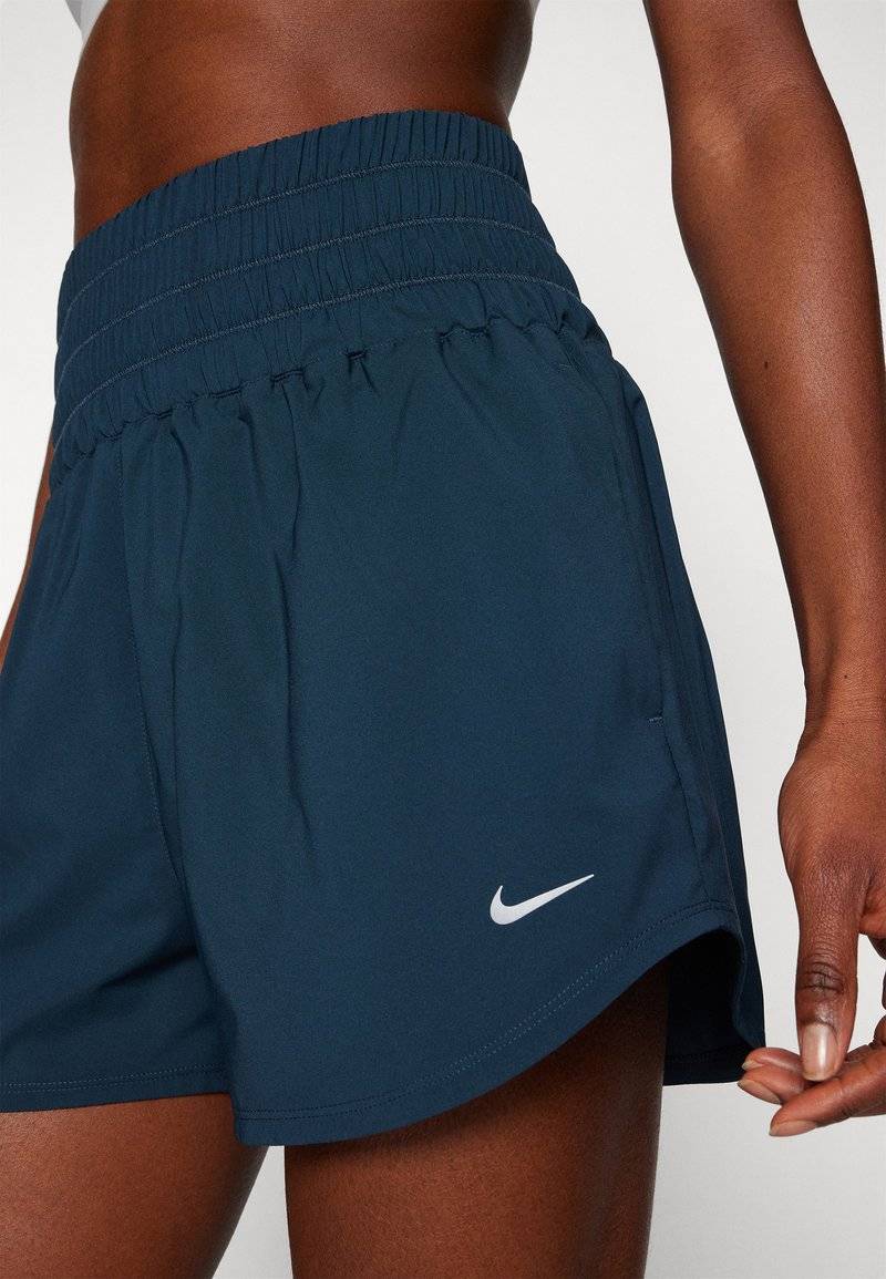 Nike Performance Nike Performance ONE - Sports shorts Meist gekauft