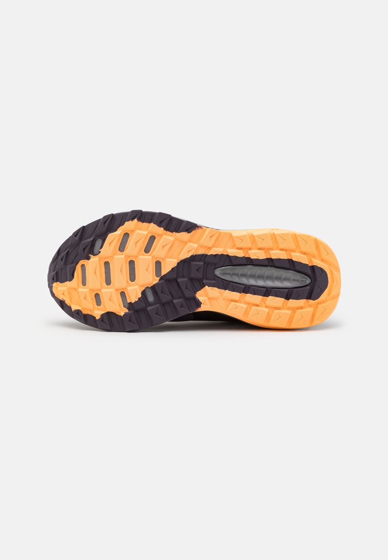 New Balance New Balance DYNASOFT NITREL V6 GTX - Trail running shoes - interstellar Nur für heute