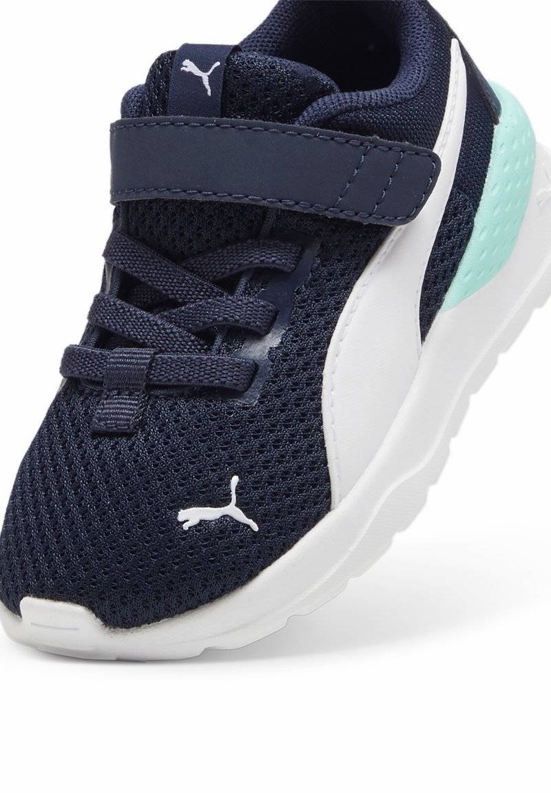 Puma Puma ANZARUN LITE - Neutral running shoes - club navy white mint zollfrei