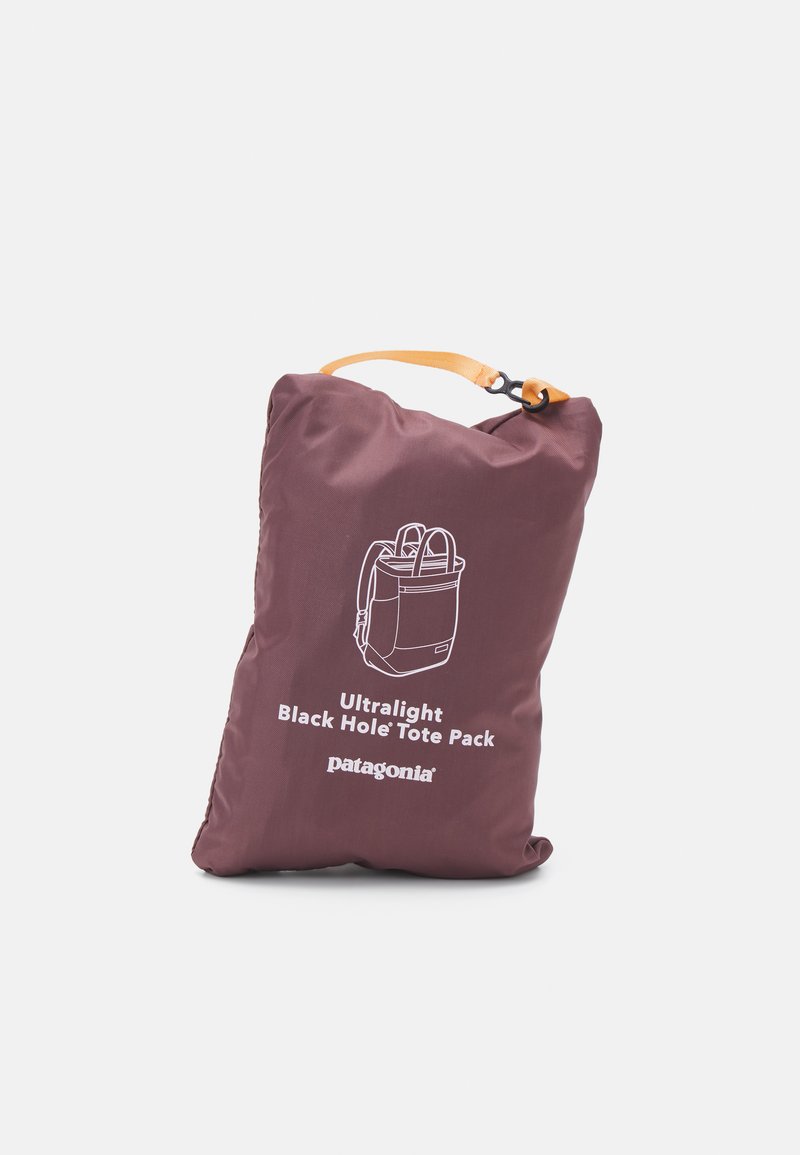 Patagonia Patagonia ULTRALIGHT BLACK HOLE TOTE PACK UNISEX - Sports bag - dulse mauve Outlet