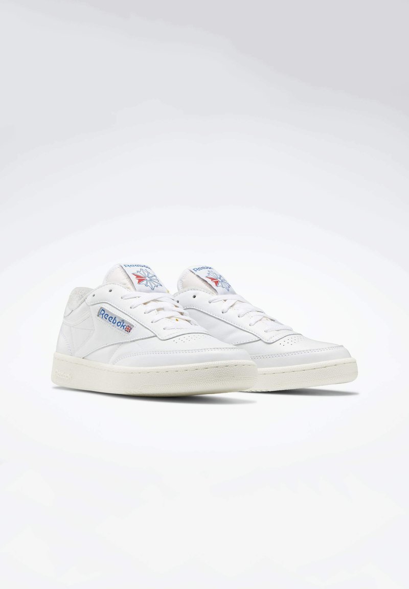 Reebok Classic Reebok Classic CLUB C 85 VINTAGE UNISEX - Trainers - white Auslauf