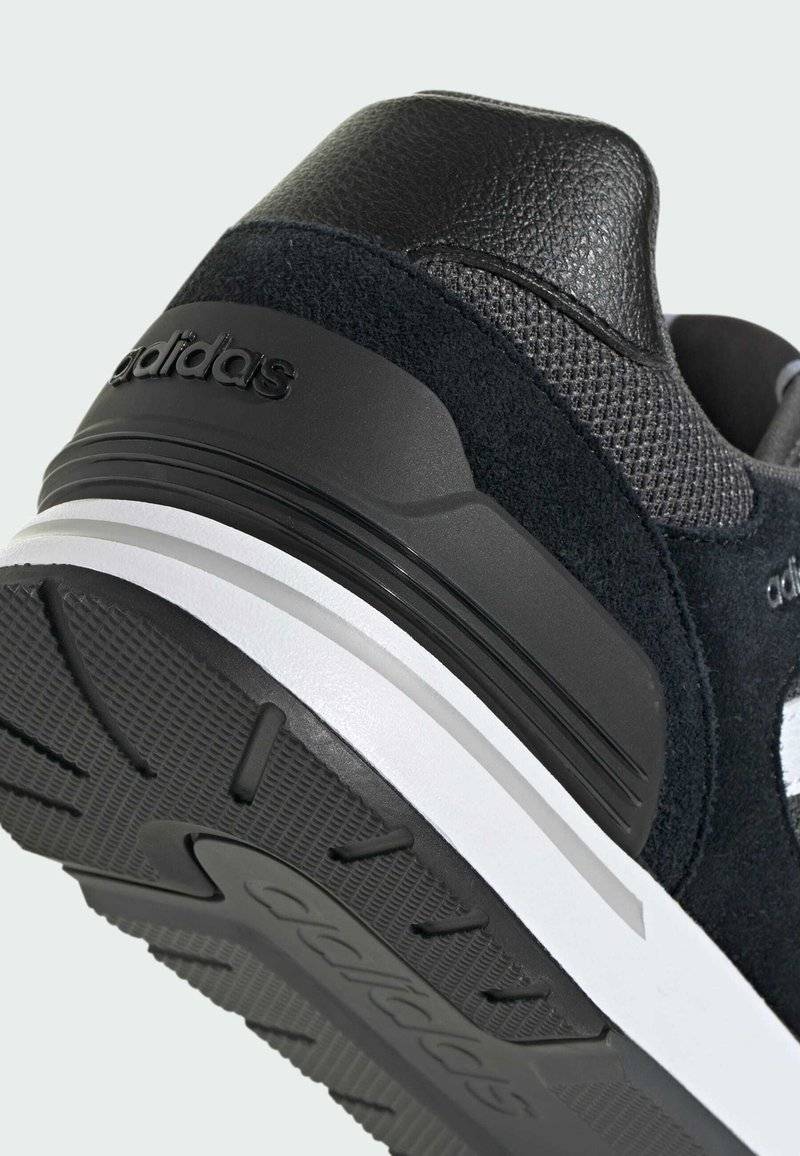 adidas Sportswear adidas Sportswear 80S - Trainers - core black cloud white grey six Meist gekauft