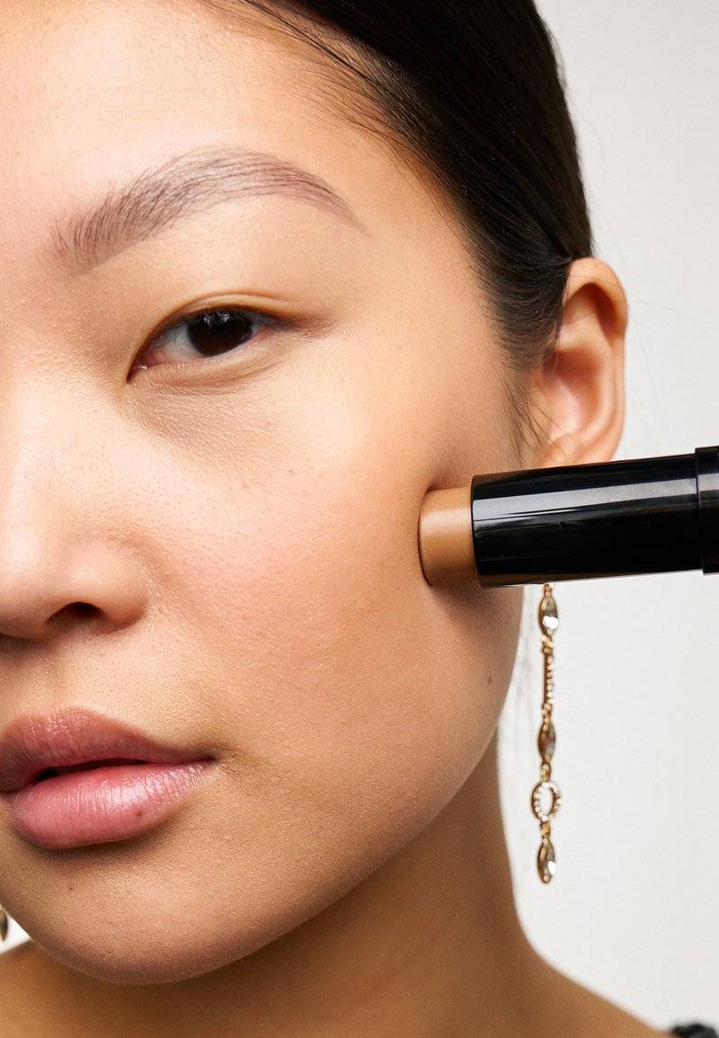 KIKO Milano KIKO Milano SCULPTING TOUCH CREAMY STICK CONTOUR - Contouring - 200 hazelnut Letzte 3 Tage