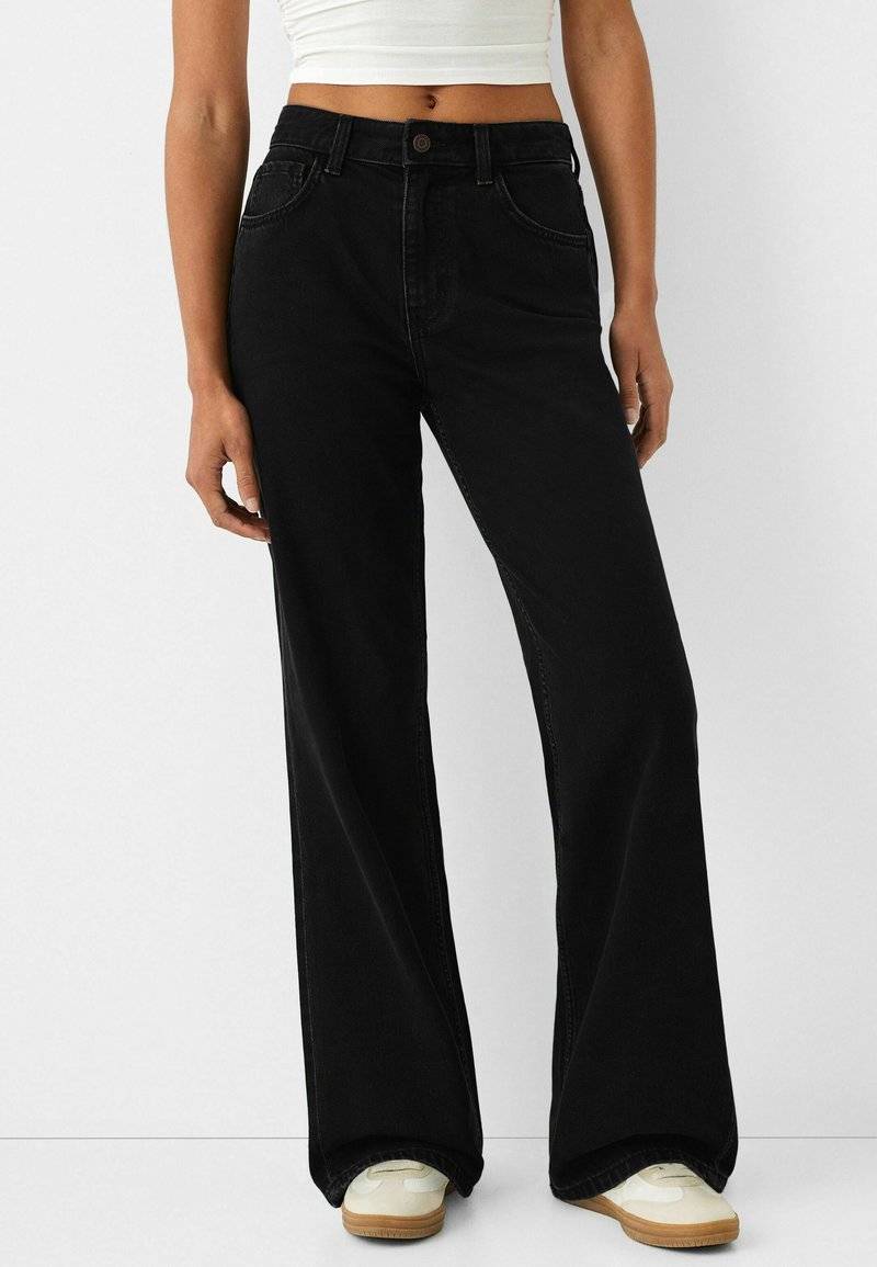 Bershka Bershka Flared Jeans - black Fabrikladen