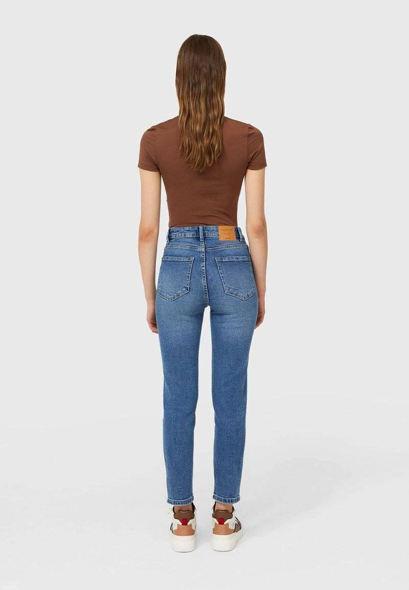 Stradivarius Stradivarius SLIM FIT - Slim fit jeans - dark blue Speichern exportieren