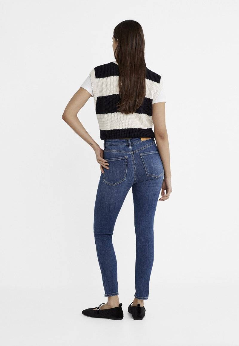 Stradivarius Stradivarius Jeans Skinny Fit - blue black denim zollfrei