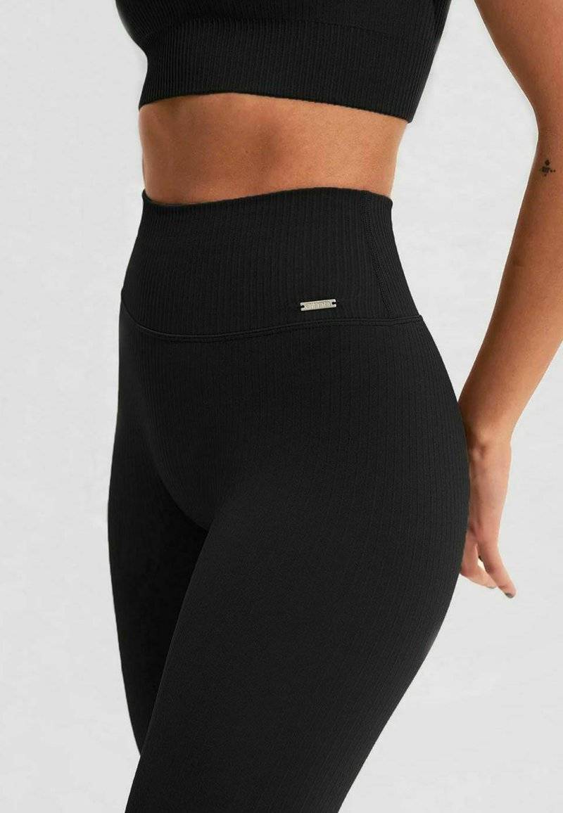 aim’n® aim’n® RIBBED SEAMLESS - Leggings - black Preisnachlass