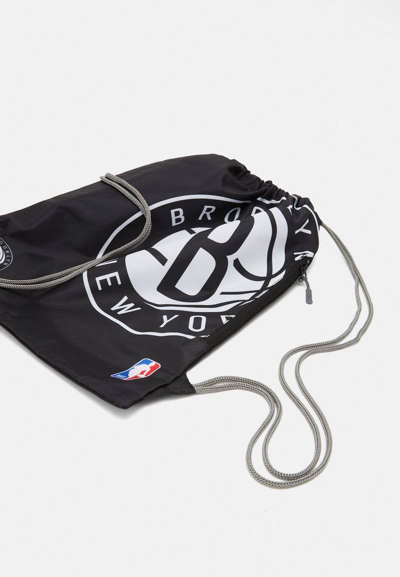 NBA NBA NBA BROOKLYN NETS GYM SACK - Drawstring sports bag - black Saisonschlussverkauf