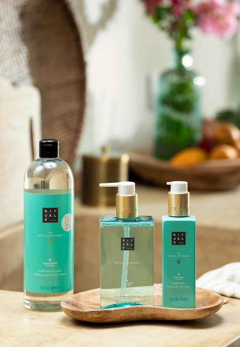 Rituals Rituals HAND WASH THE RITUAL OF KARMA - DELICATELY SWEET - LOTUS & WHITE TEA - Liquid soap Riesige Ersparnisse