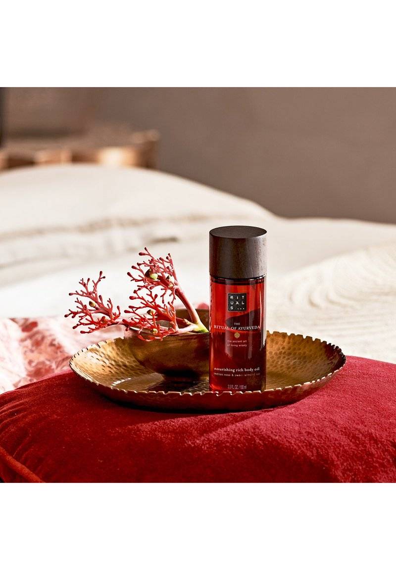 Rituals Rituals RICH BODY OIL THE RITUAL OF AYURVEDA - SWEET & NUTTY - SWEET ALMOND & INDIAN ROSE - Body oil Kostenlose Rückgabe