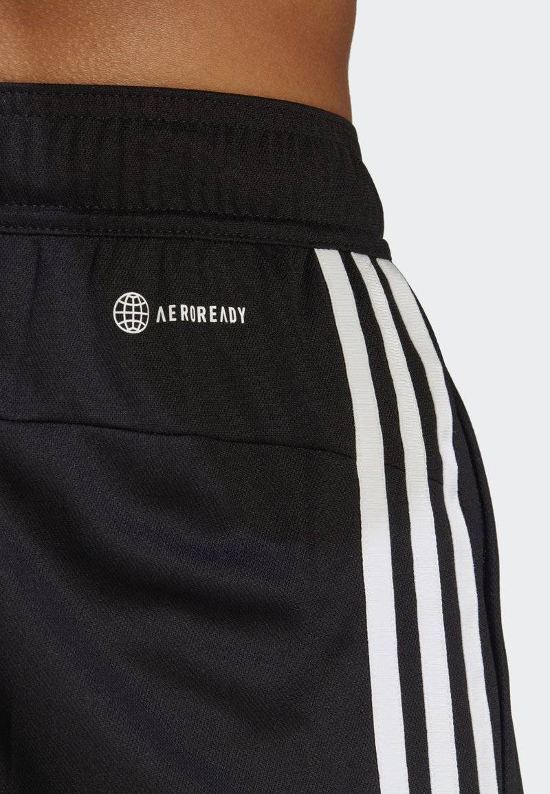 adidas Performance adidas Performance ESSENTIALS PIQUÉ 3-STRIPES - Sports shorts Begrenzt auf 3 Tage