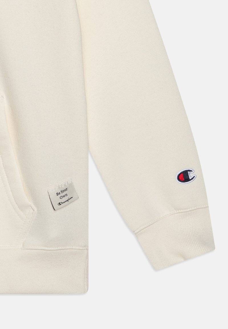 Champion Champion EXCLUSIVE HOODED UNISEX - Sweatshirt - offwhite 2025