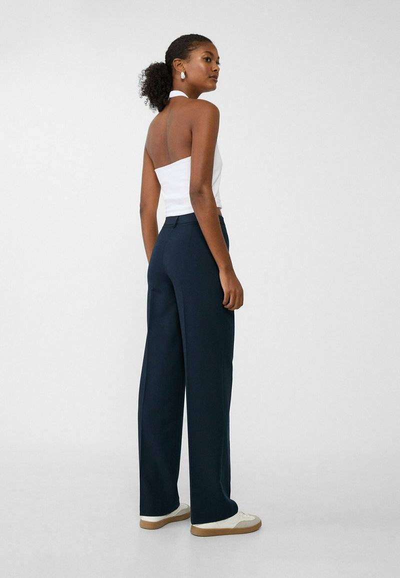 Stradivarius Stradivarius Trousers - dark blue Angebote