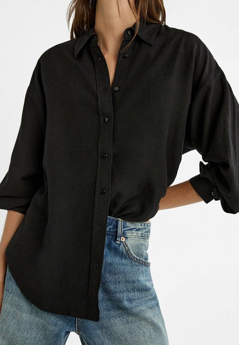 Stradivarius Stradivarius RUSTIKALES DAILY - Button-down blouse - black Blitzverkäufe