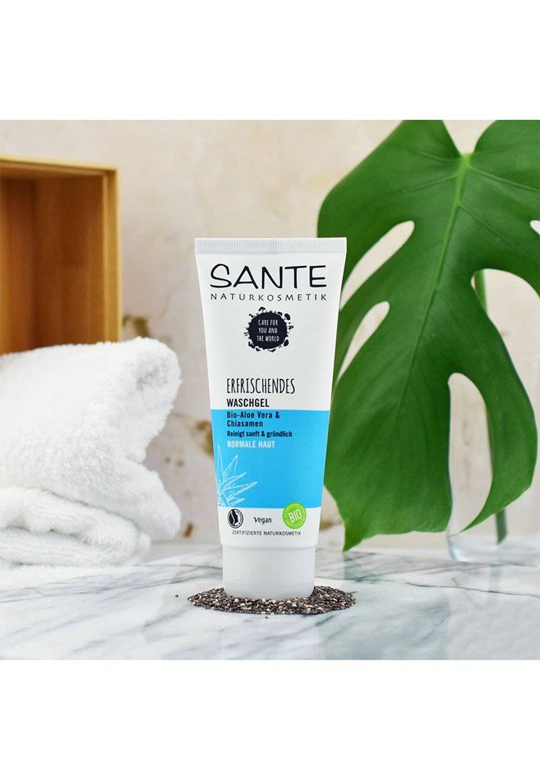 Sante Sante REFRESHING CLEANSING GEL ORGANIC ALOE VERA & CHIA SEEDS - Cleanser Kauf eins, bekomm eins gratis
