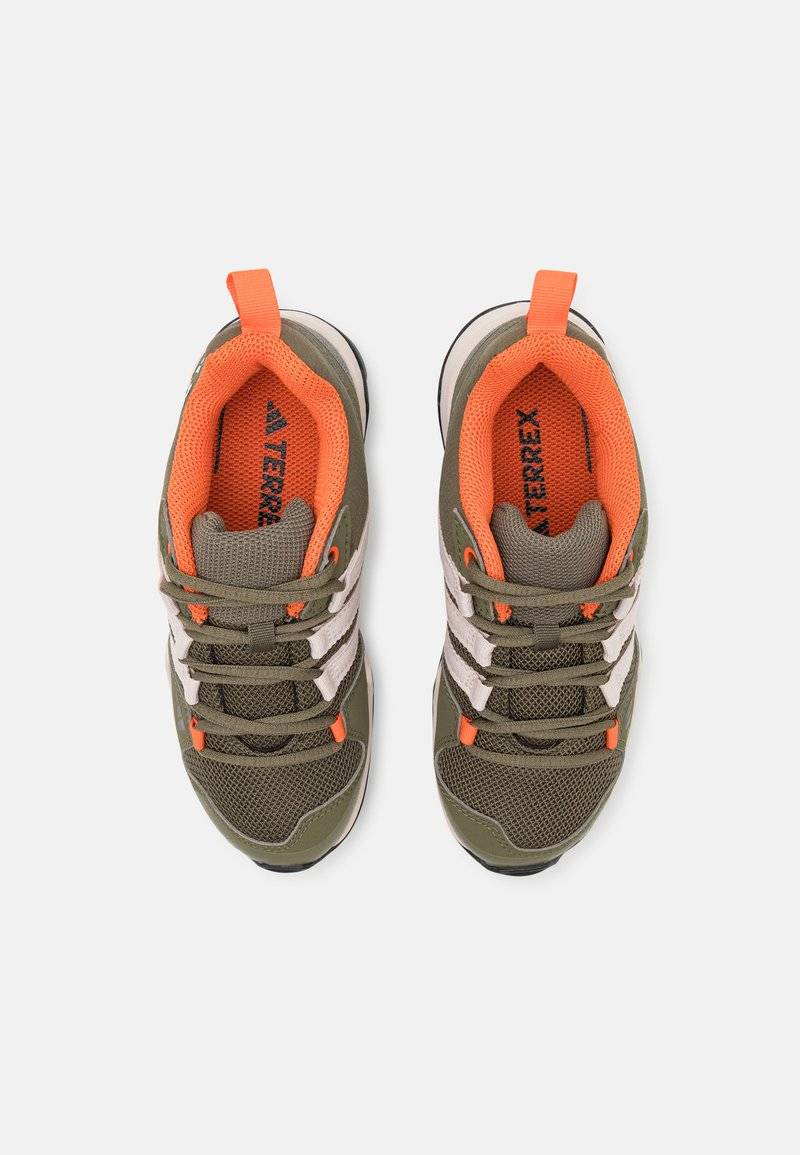 Adidas Terrex Adidas Terrex AX2R HIKING SHOES - Hiking shoes Letzte 3 Tage