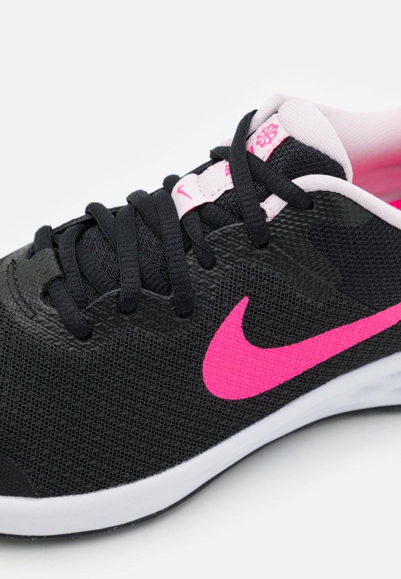 Nike Performance Nike Performance NIKE REVOLUTION 6 (GS) - Neutral running shoes Nur für heute