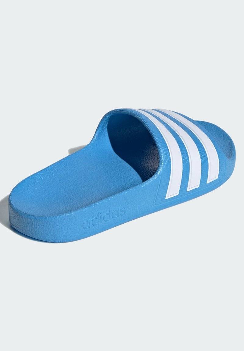adidas Performance adidas Performance ADILETTE AQUA - Pool slides - blue burst cloud white blue burst 50% Rabatt mit kostenlosem Versand