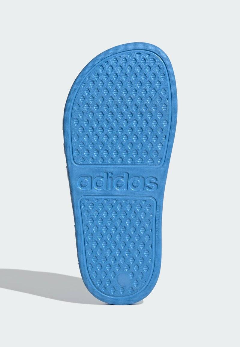 adidas Performance adidas Performance ADILETTE AQUA - Pool slides - blue burst cloud white blue burst 50% Rabatt mit kostenlosem Versand