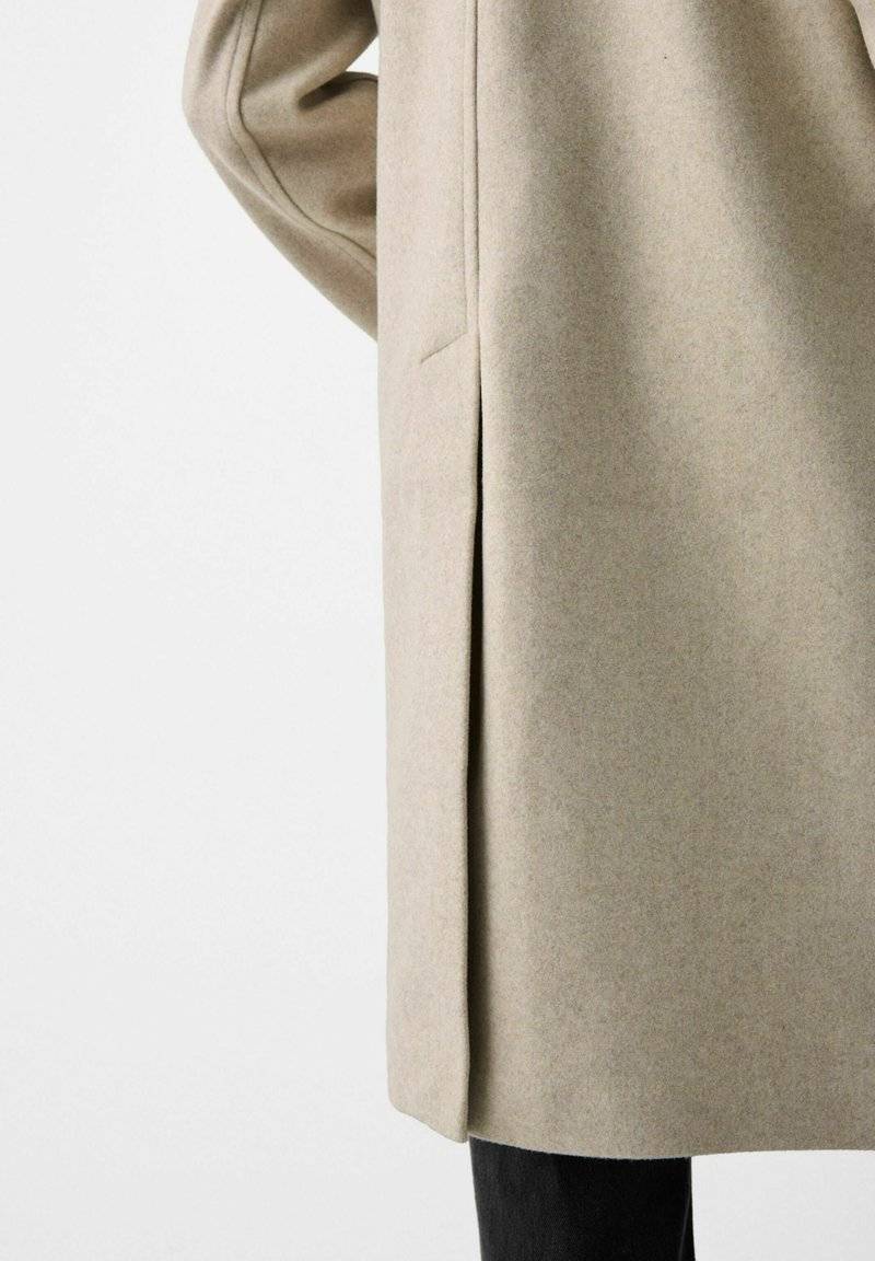 Bershka Bershka SOFT - Classic coat - white Kostenloser Versand