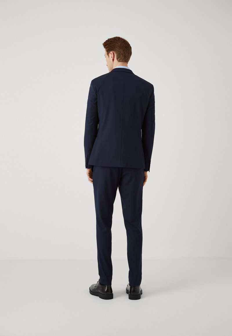 Isaac Dewhirst Isaac Dewhirst BASIC PLAIN SUIT SET - Suit - dark blue Begrenztes Angebot