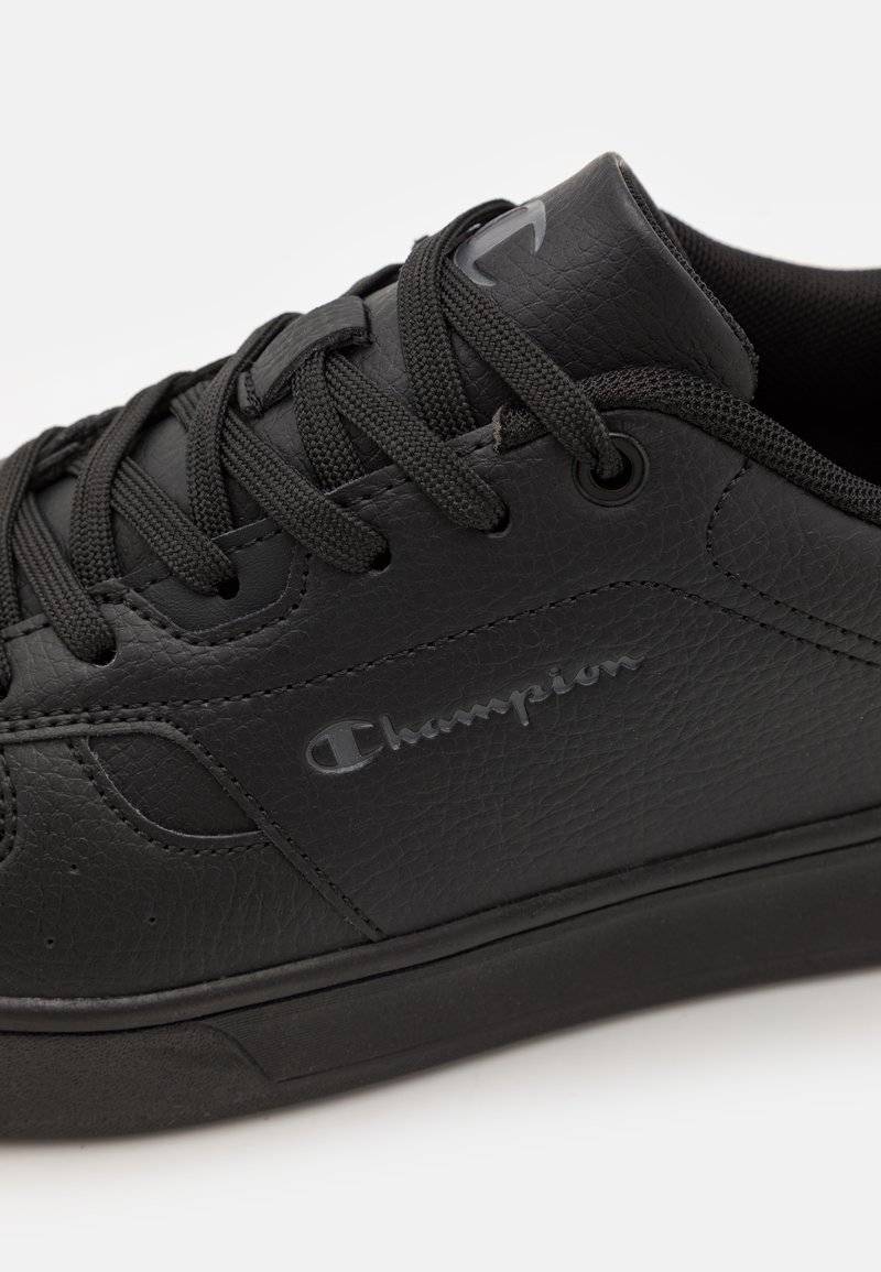 Champion Champion Training shoe - triple black Riesige Rabatte