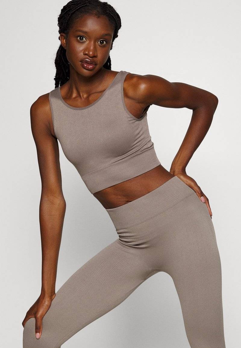 ONLY Play ONLY Play ONPJAIA LIFE SEAM SHORT - Top - brown Kostenloser Versand international