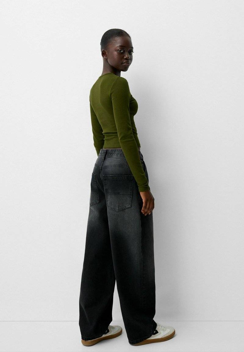 Bershka Bershka LONG SLEEVE - Long sleeved top - green Versandkostenfrei