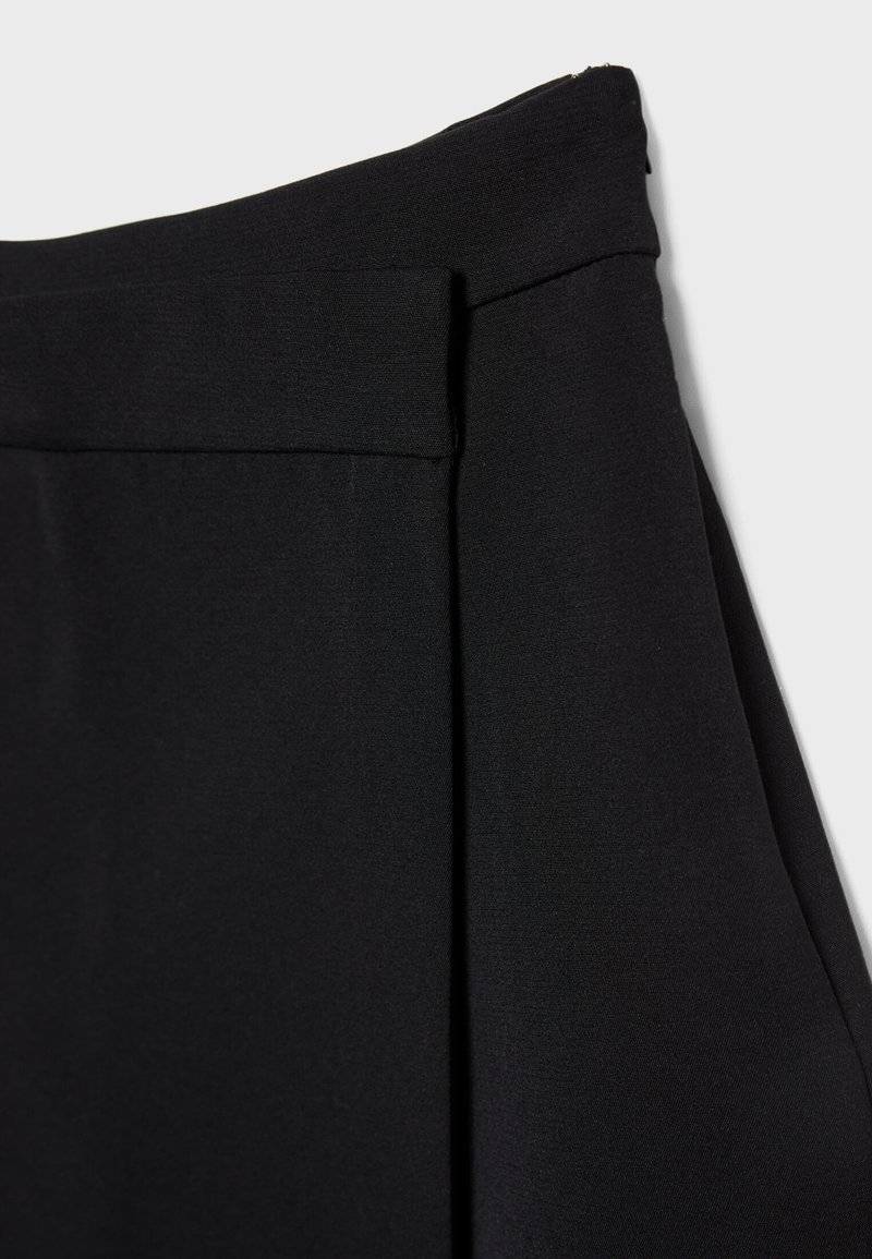 Stradivarius Stradivarius A-line skirt - black Cyber Monday