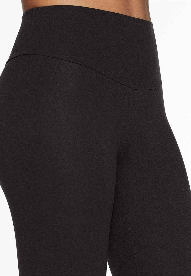 OYSHO OYSHO COMFORTLUX HIGH-RISE  - Leggings - Trousers - black Osterangebot