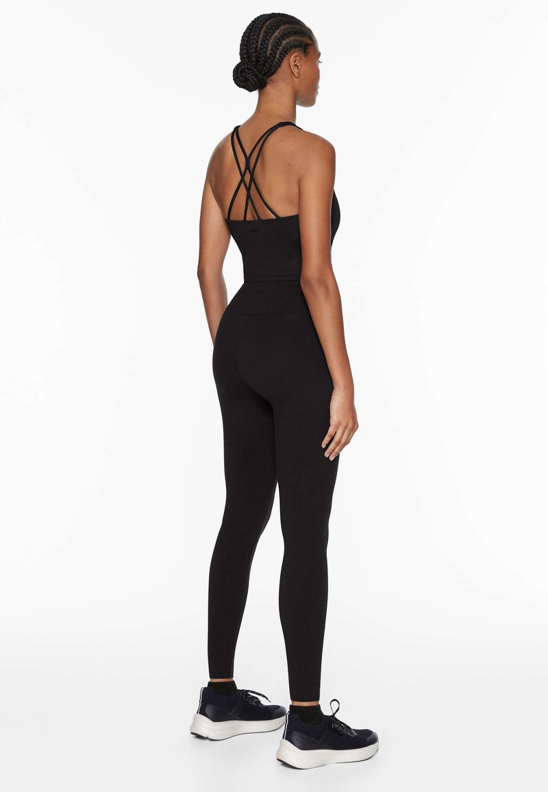 OYSHO OYSHO COMFORTLUX HIGH-RISE  - Leggings - Trousers - black Osterangebot