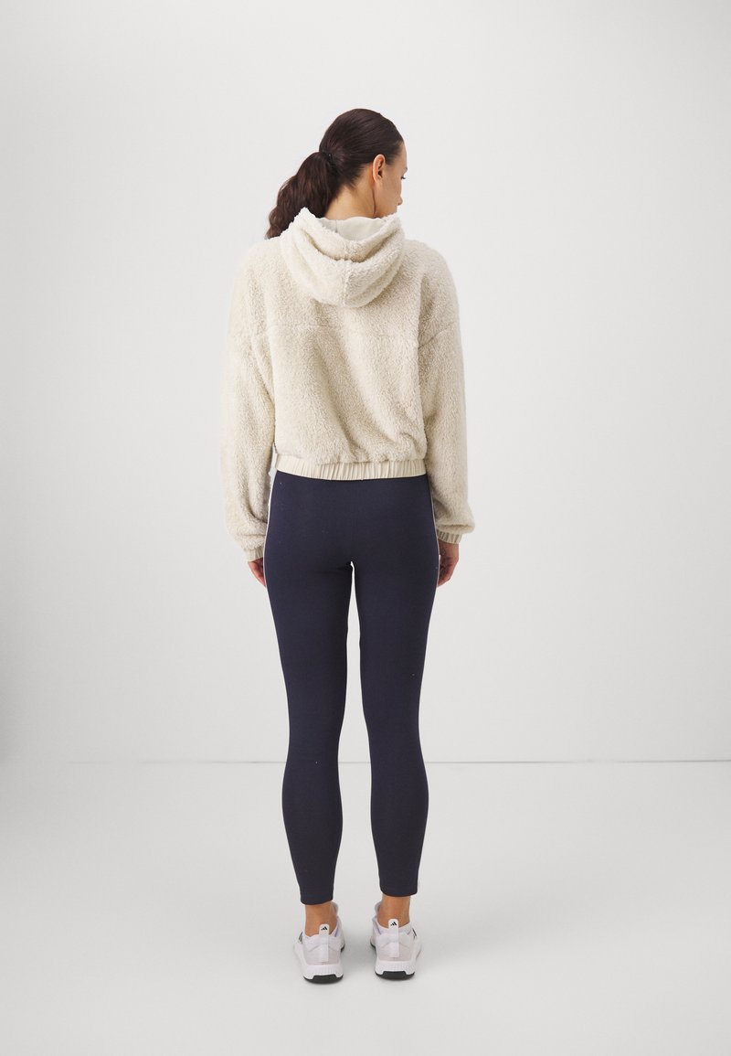 adidas Sportswear adidas Sportswear ESSENTIALS 3 STRIPES HIGH WAISTED - Leggings Muttertagsangebot