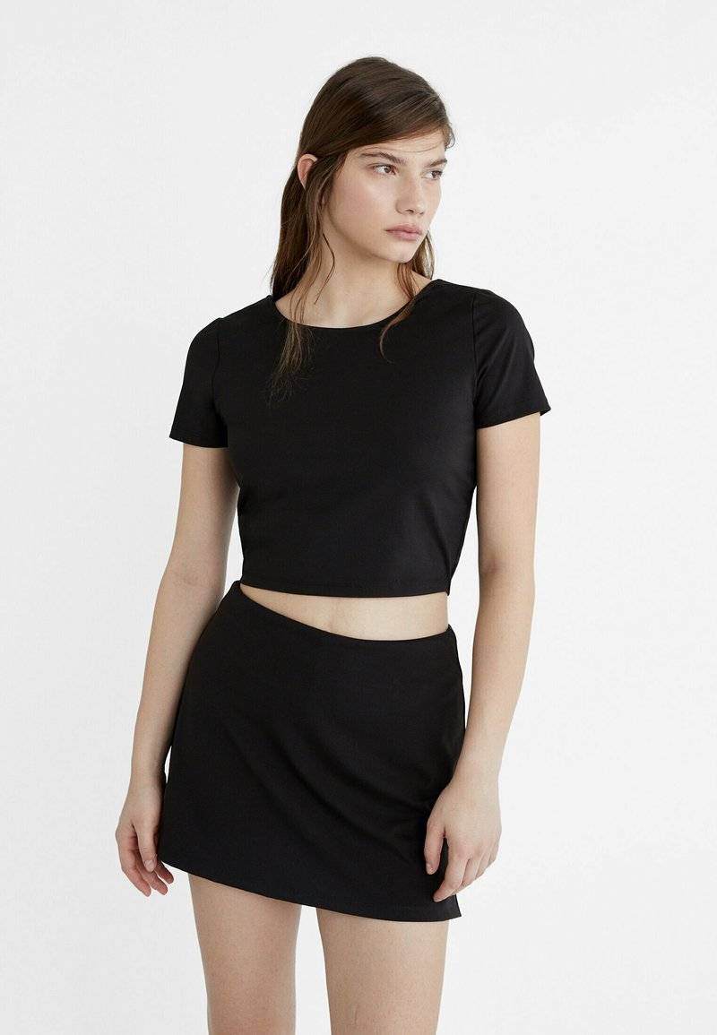 Stradivarius Stradivarius Mini skirt - black Vatertagsangebot