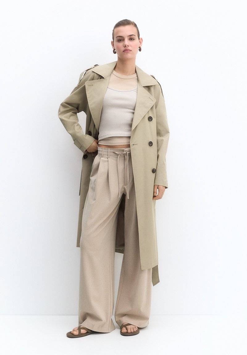 PULL&BEAR PULL&BEAR BASIC - Trenchcoat - beige Valentinstagsangebot