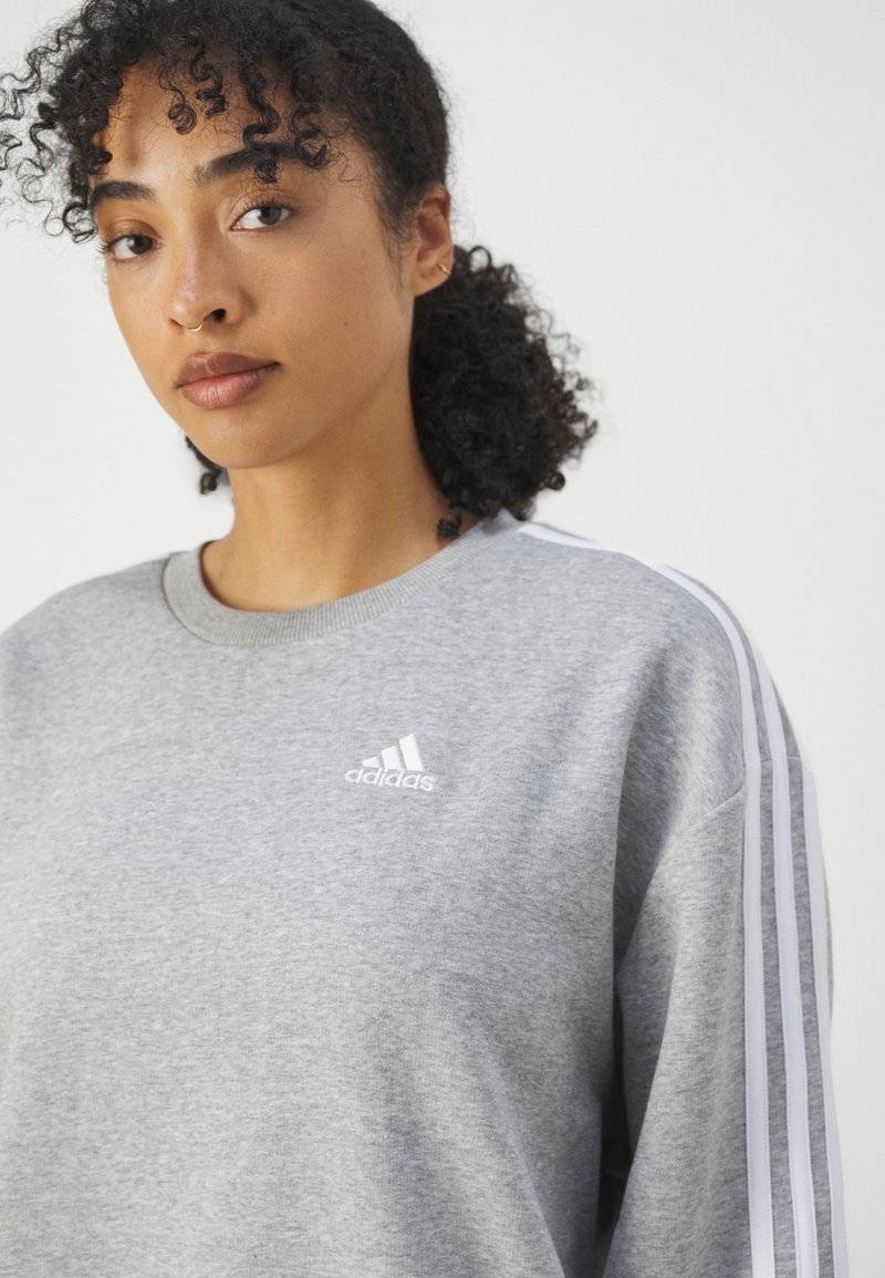 adidas Sportswear adidas Sportswear ESSENTIALS 3 STRIPES OVERSIZED - Sweatshirt Neueste Stile