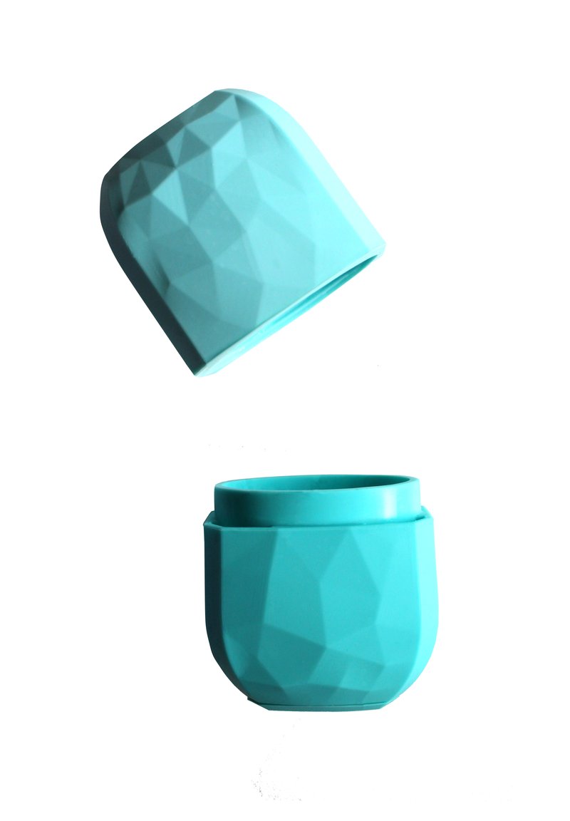 ARI ANWA Skincare ARI ANWA Skincare FACIAL ICE CUBE - MASSAGE ROLLER TOOL - Skincare tool - fresh blue Super Rabatt