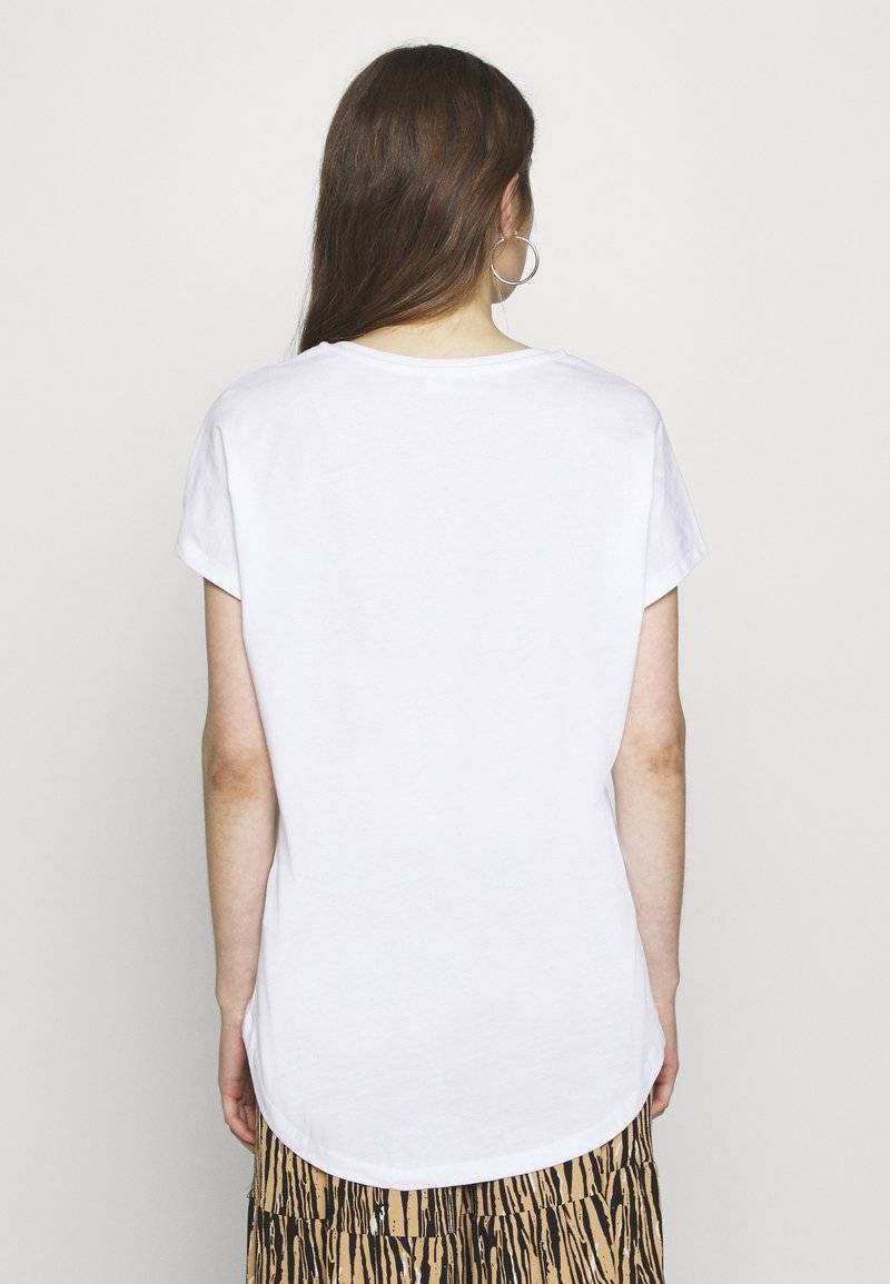Even&Odd Even&Odd MANDALA ENJOY THE LITTLE THINGS TEE - Print T-shirt - white Begrenzt auf 3 Tage