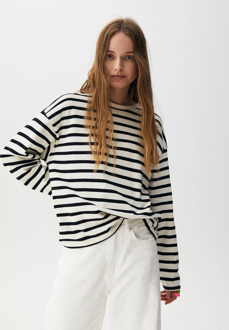 PULL&BEAR PULL&BEAR BASIC - Long sleeved top - mottled black Rabatte dieses Monats