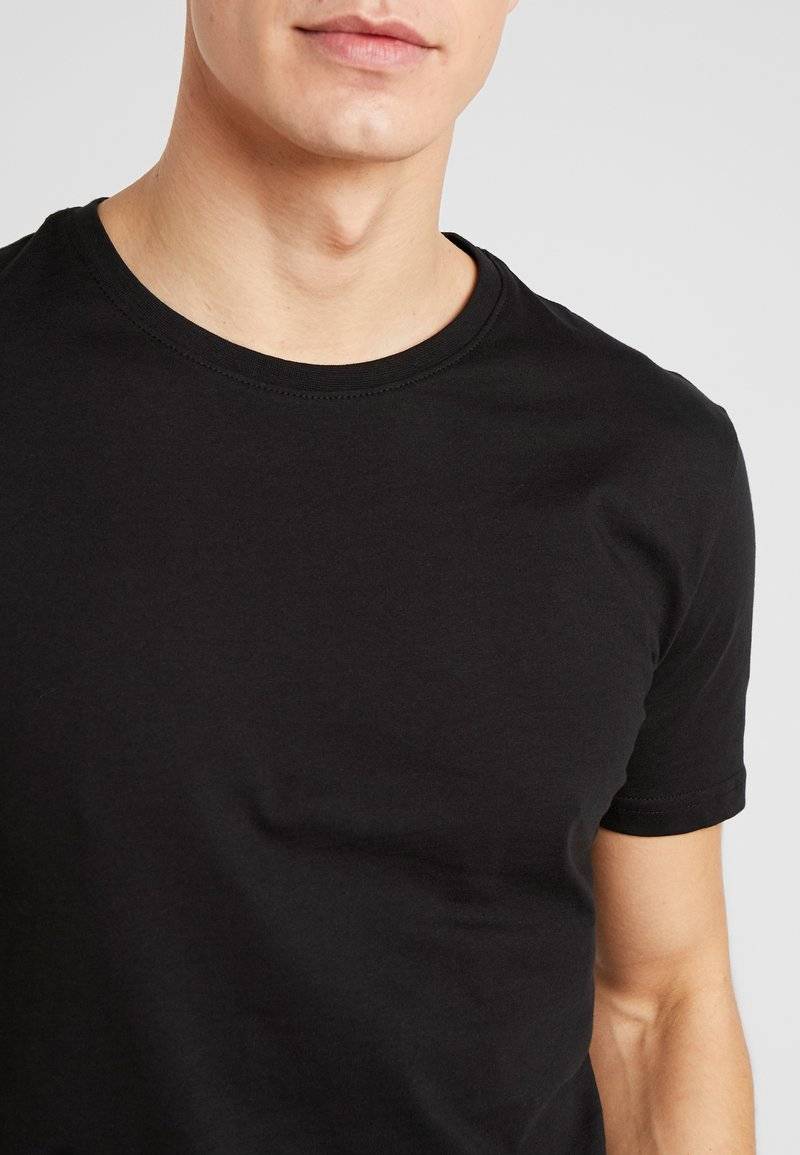 Pier One Pier One 5 PACK - Basic T-shirt - black 2025
