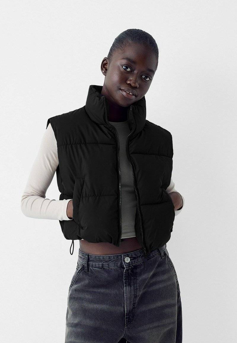 Bershka Bershka CROPPED PUFFER - Waistcoat - black denim