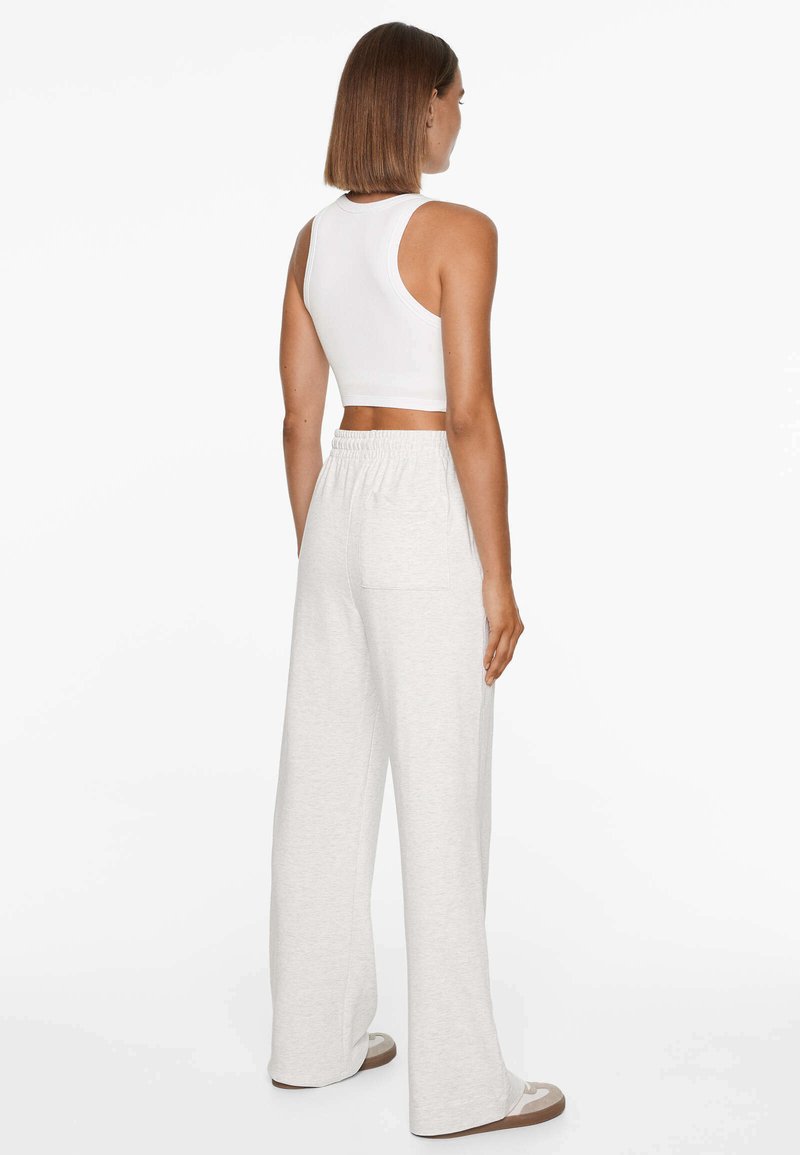 OYSHO OYSHO SOFT TOUCH RELAXED STRAIGHT-LEG - Tracksuit bottoms - mottled light grey Muttertagsangebot