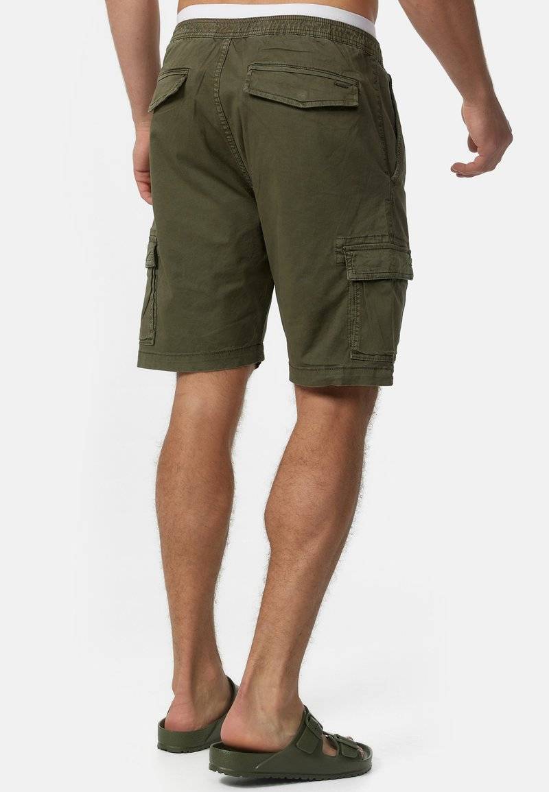 INDICODE JEANS INDICODE JEANS KINNAIRD - Shorts - army Kostenloser Versand international
