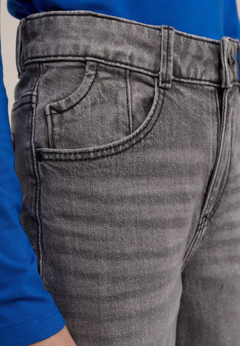 WE Fashion WE Fashion BLUE RIDGE - Flared Jeans - grey Outlet